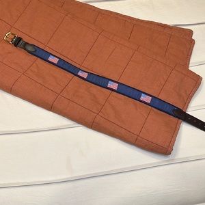 vineyard vines flag belt